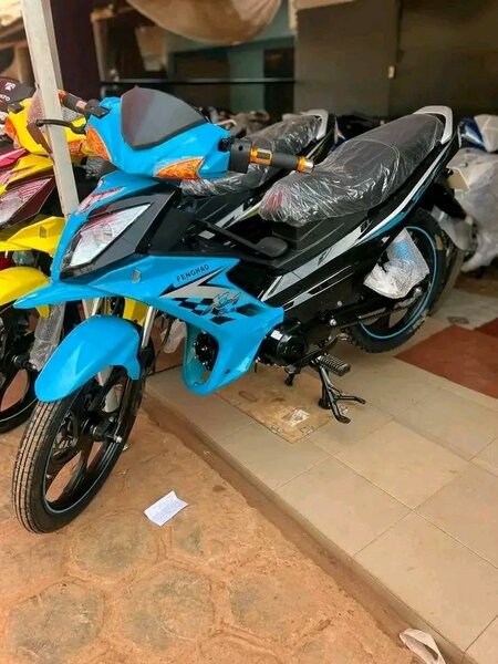 Moto moderne et stylée