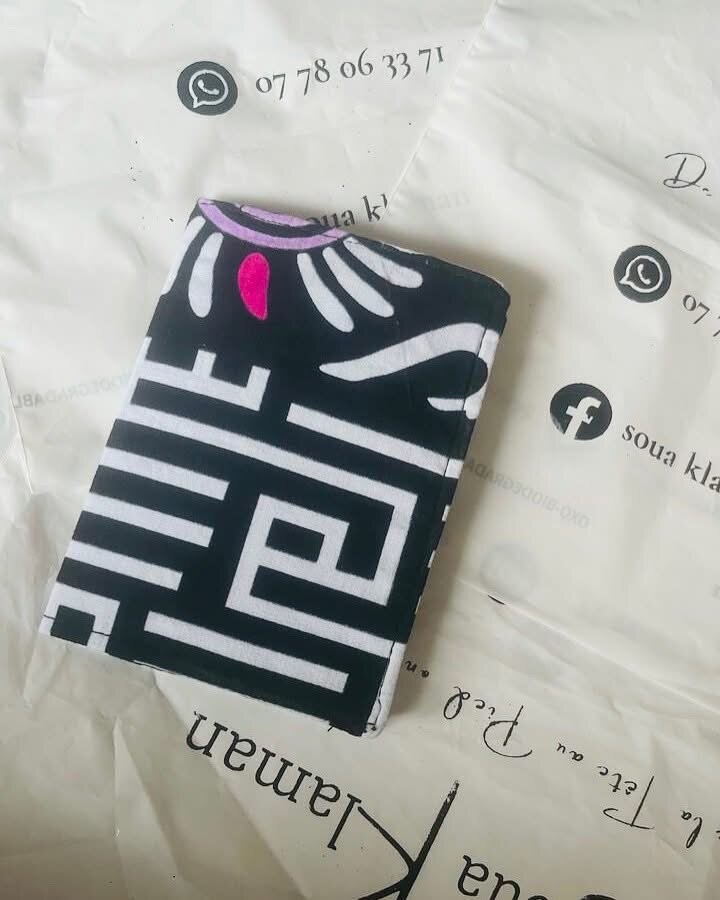 Housses de passeport colorées