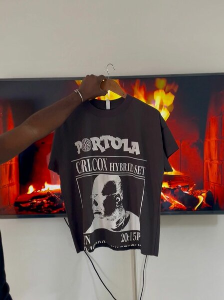 T-shirt graphique Portola