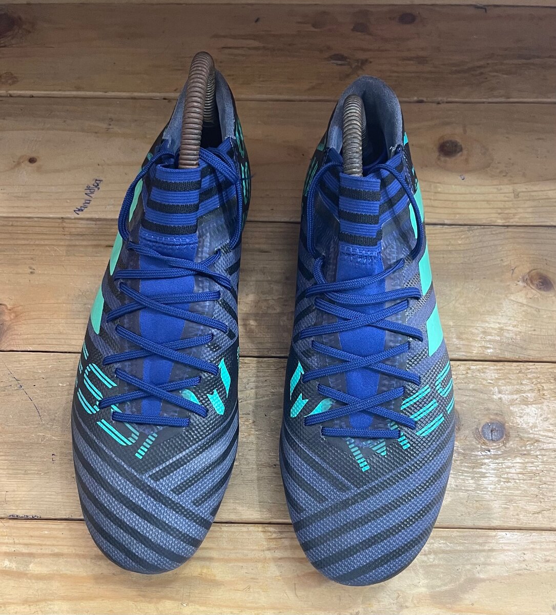 Football boot ,size 40