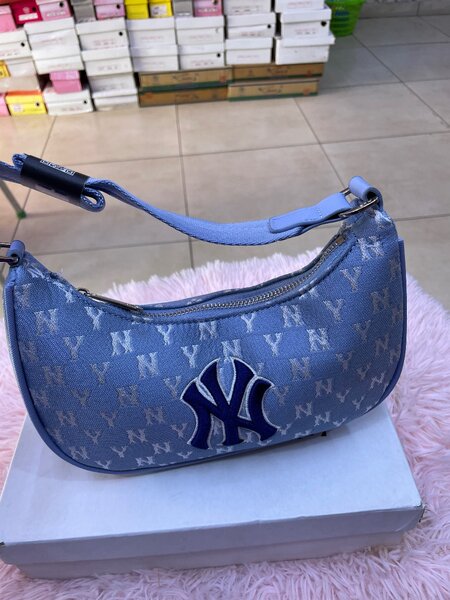 Sac à main bleu tendance