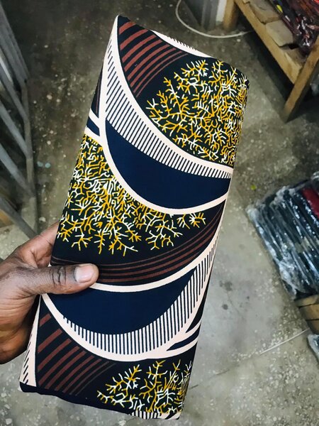Fabric with a  print of 6 meters 