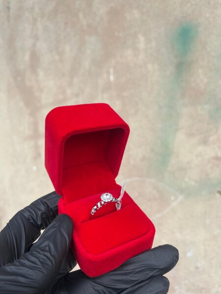 Bague de fiançailles diamant