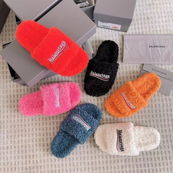 Balanciaga+Louis Vuitton