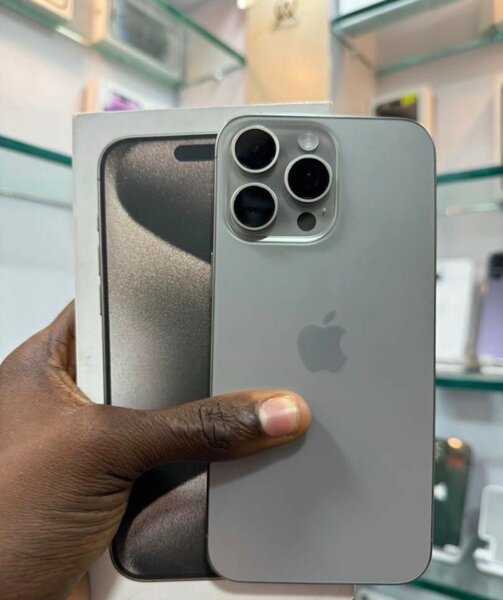 iPhone 15 Pro Max 256Go