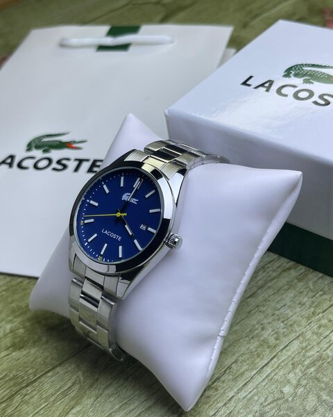 Montre Lacoste avec coffret