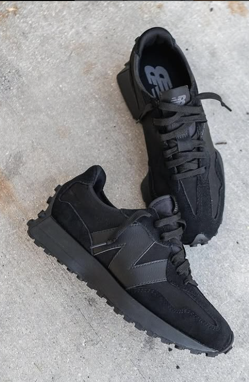 New balance 327c triple black