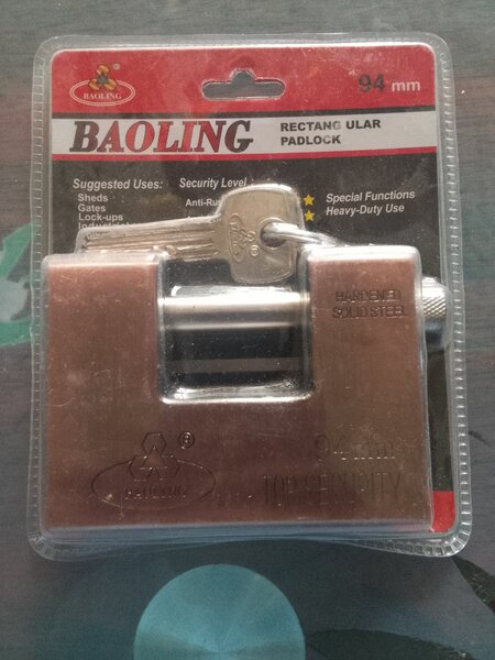 Cadenas rectangulaire Baoling 94mm