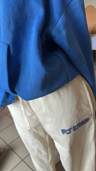 Sweat à capuche bleu unisexe