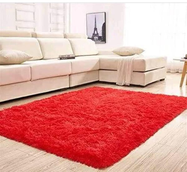Fluffy carpets red