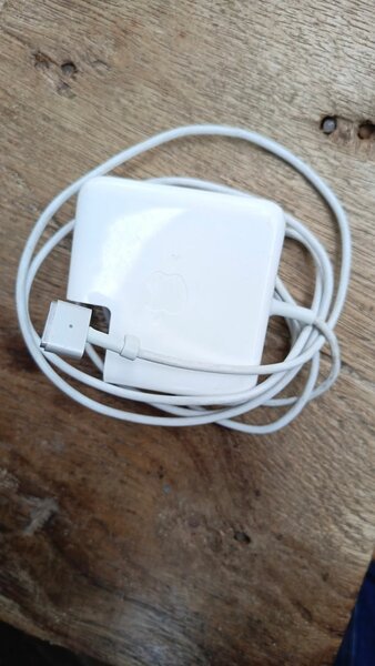 Universal Laptop Charger Set