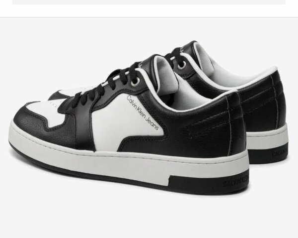 Basket Calvin Klein Noir et Blanc