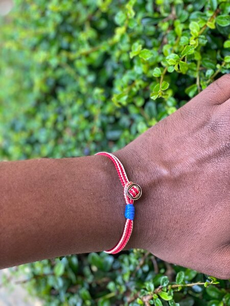 Bracelets en cordon de Cire