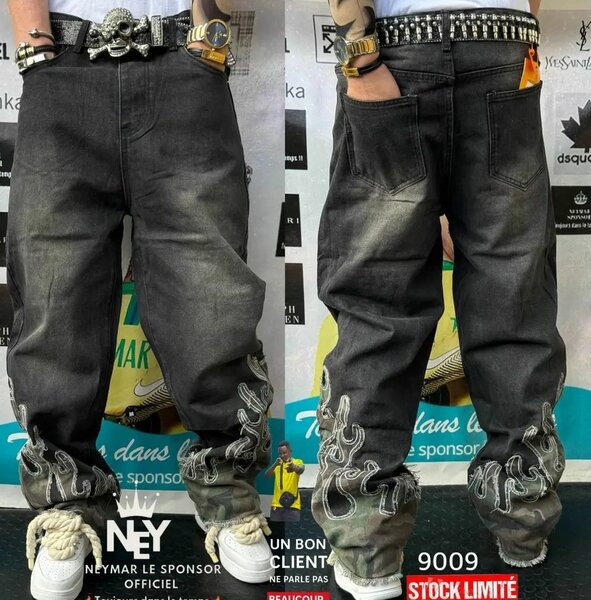 Pantalons baggy brodés tendance