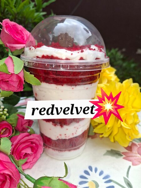 Layercups red velvet