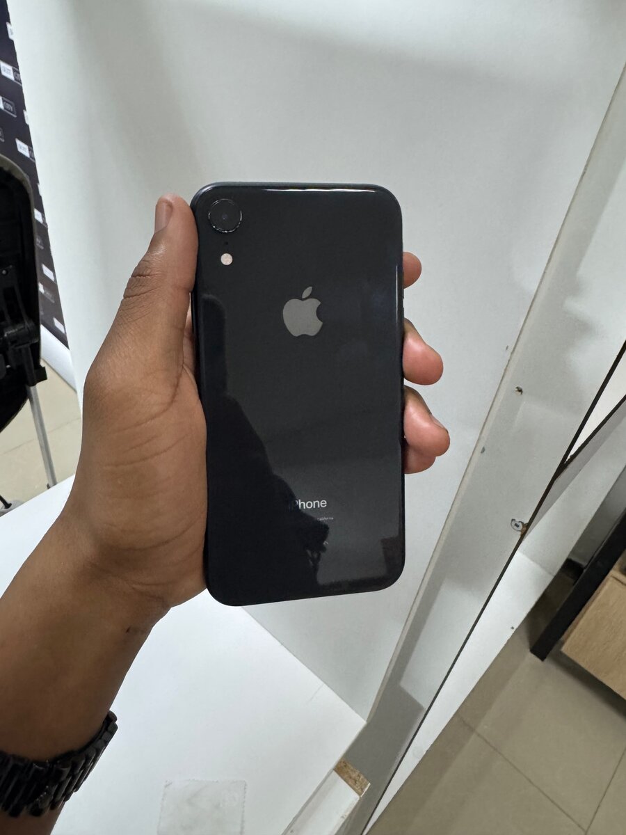 iPhone XR