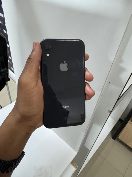 iPhone XR