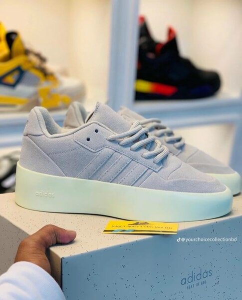 Baskets adidas
