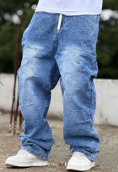 Jean baggy homme moderne