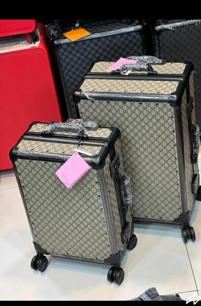 Valise à roulettes pour voyage