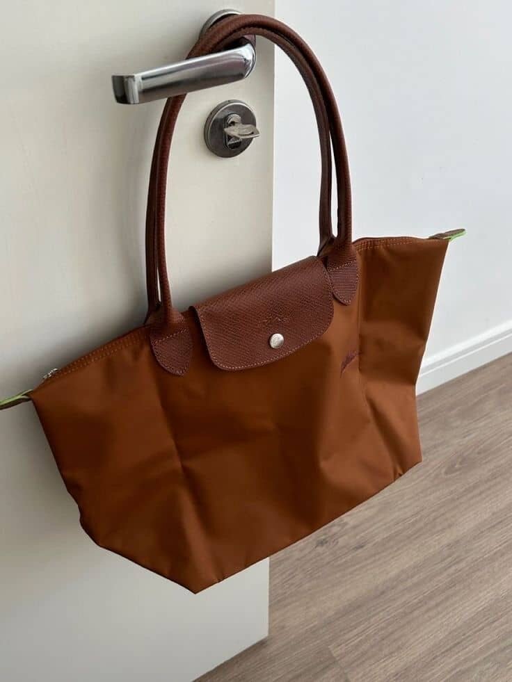 Sac cabas en nylon marron