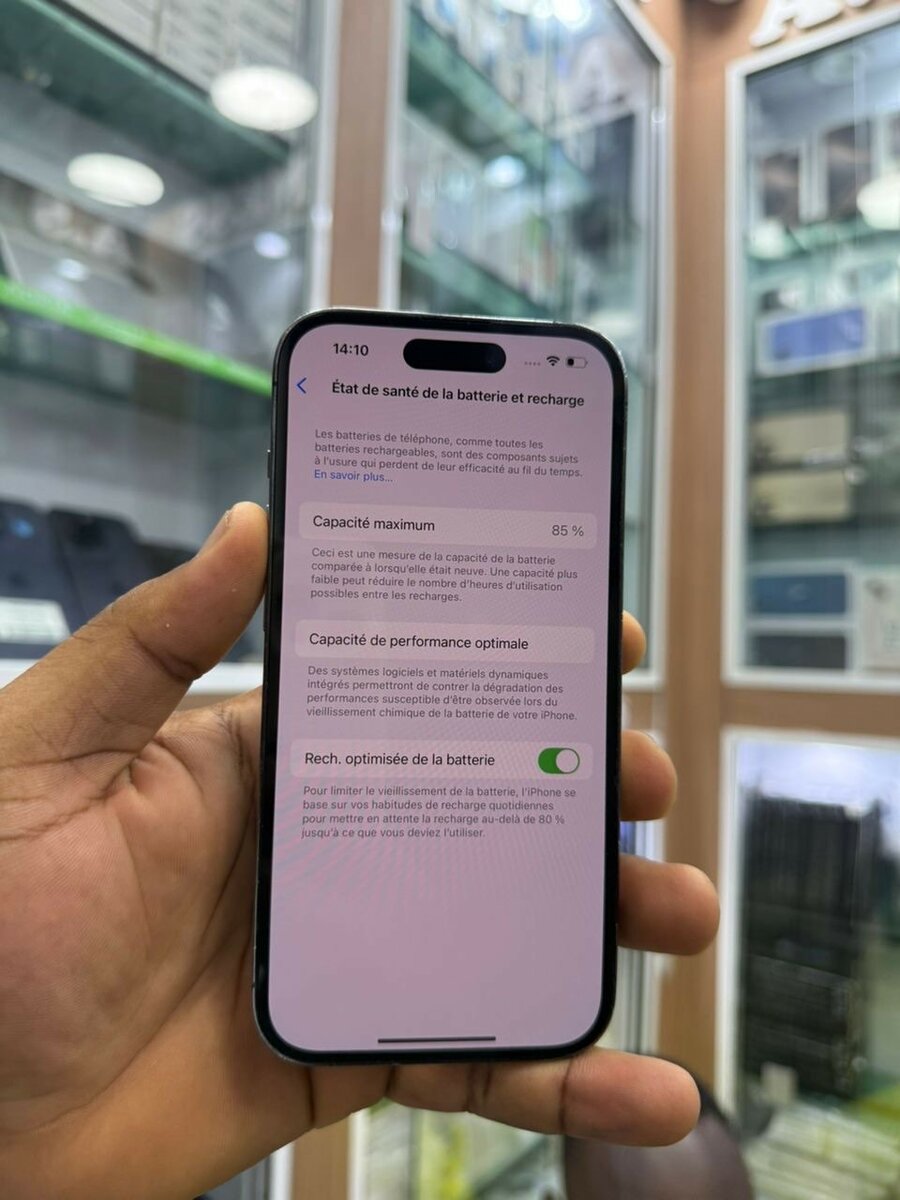 iPhone 14pro 128giga casineuf deux puces