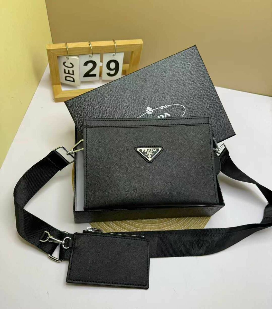 Sac bandoulière luxe pour homme