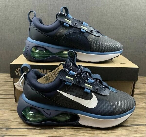 NIKE AIRMAX TW