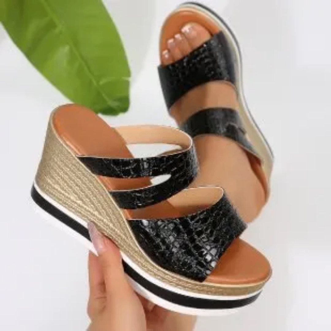 Sandales compensées élégantes femme