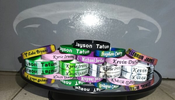 Bracelets sportifs colorés