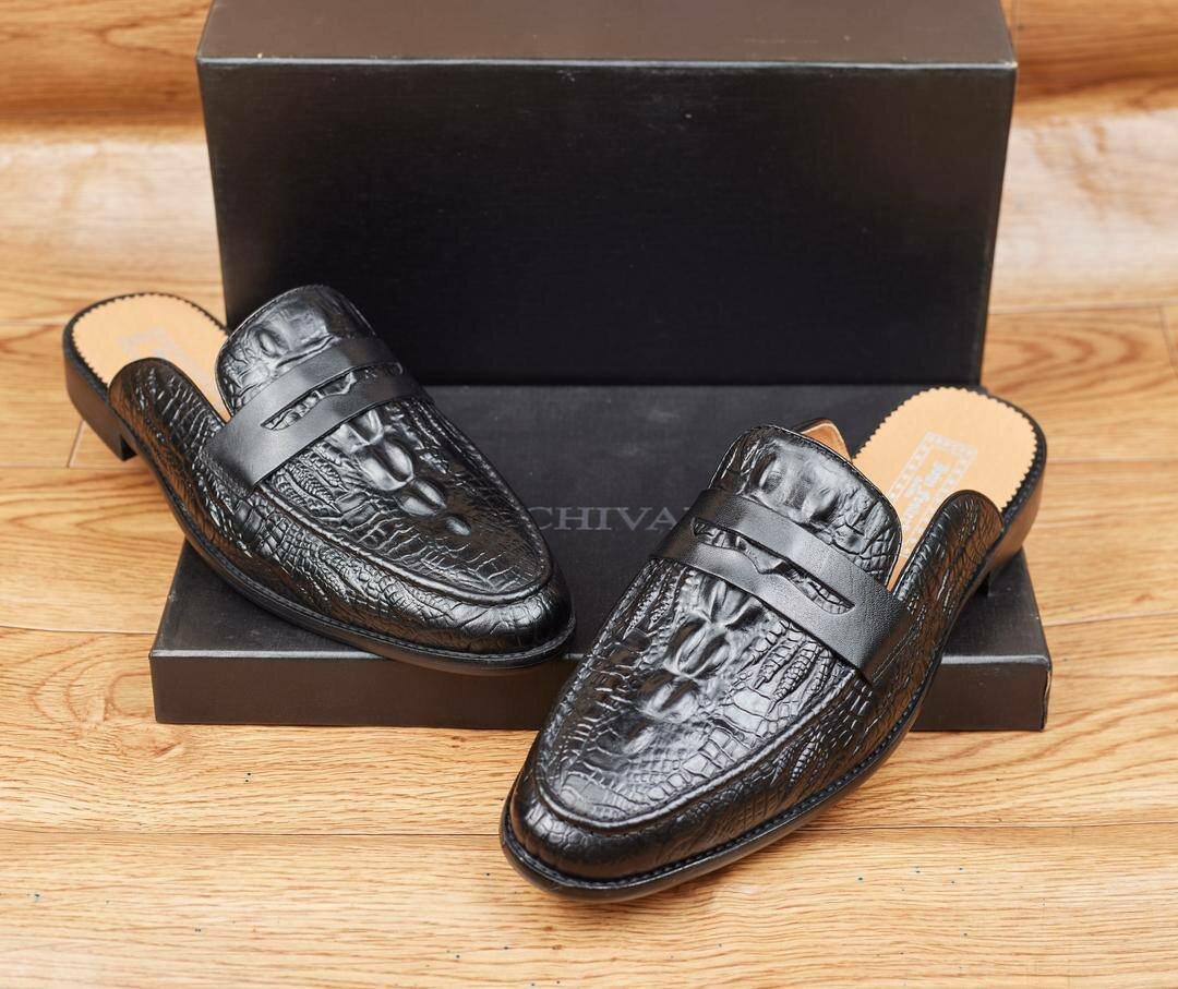 Mocassins en cuir croco élégants