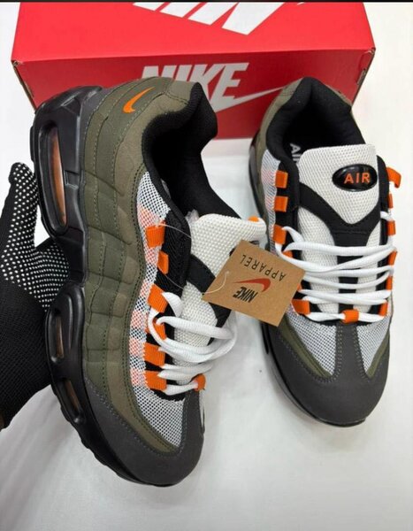 Nike 95