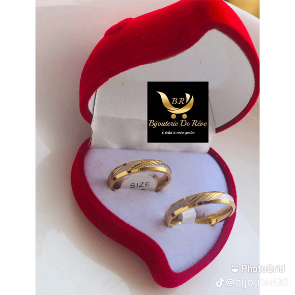 Alliances élégantes en or et argent