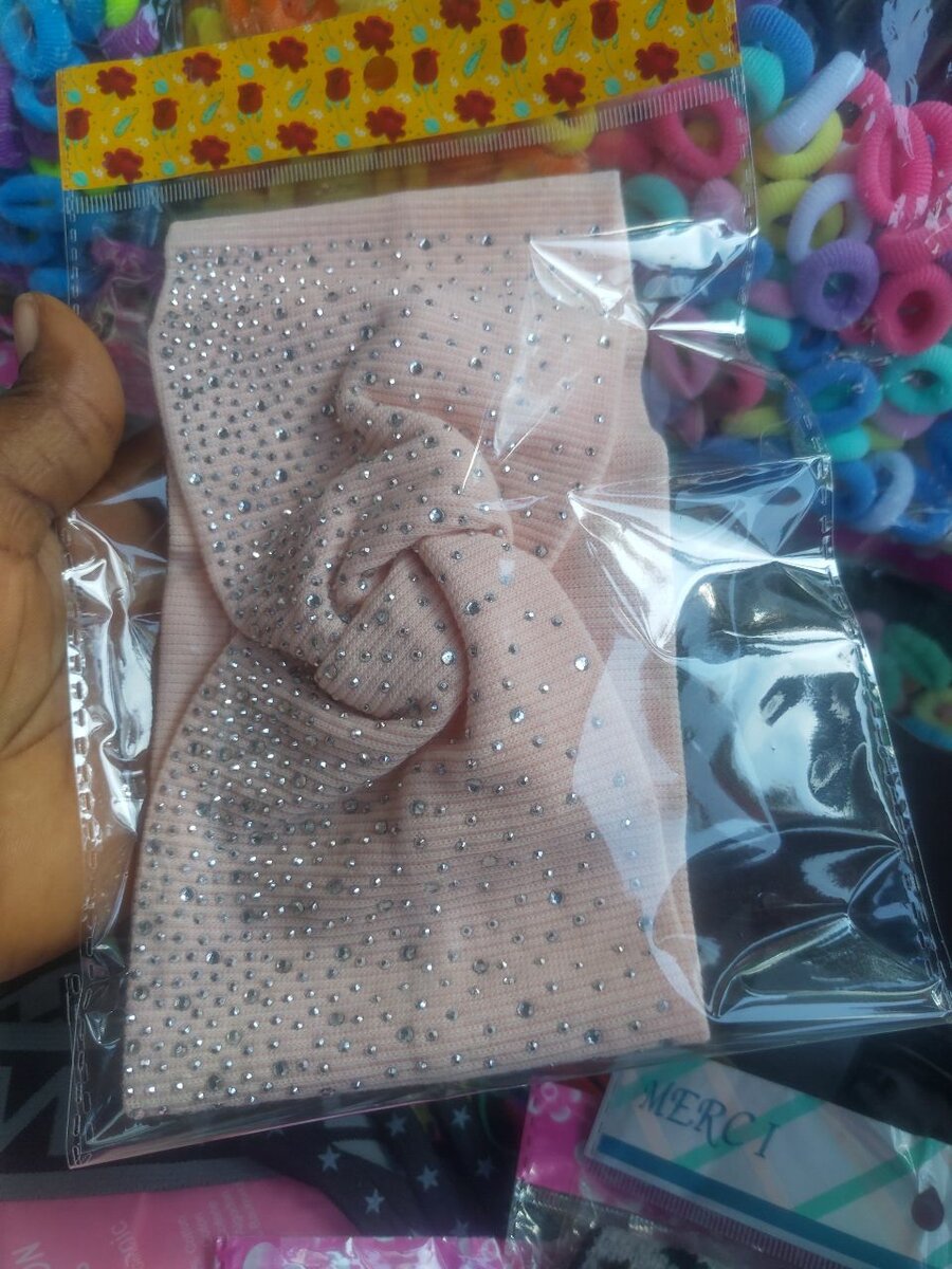 Bandeau scintillant rose