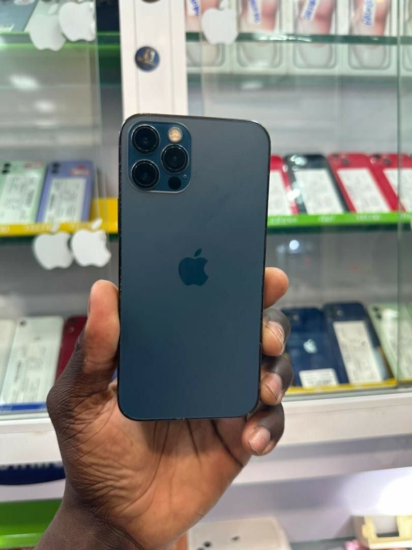 iPhone 12pro 128giga casineuf