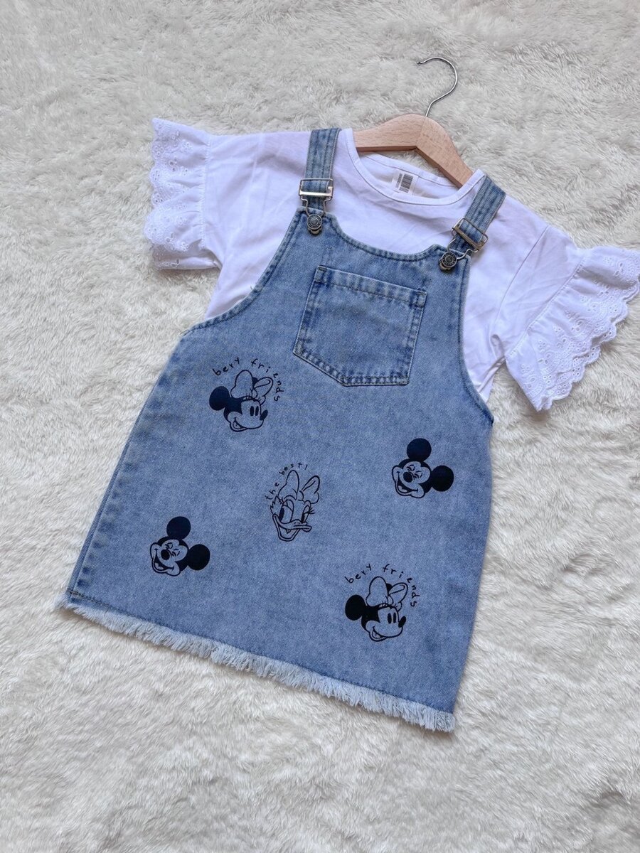 Robe salopette en jean enfant
