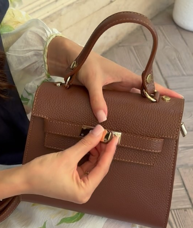 Модная женская сумочка