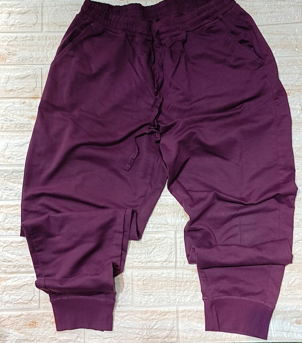 Wine thrift joggers