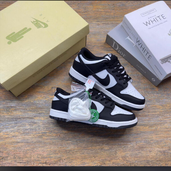 Baskets basses noir et blanc
