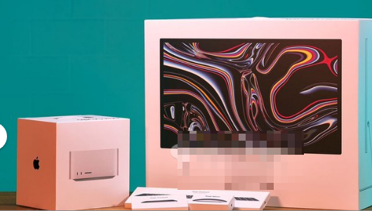 PC Mac studio 2022 avec puce m1 ultra 20cs cpu 64cs gpu + studio display 27" 5k