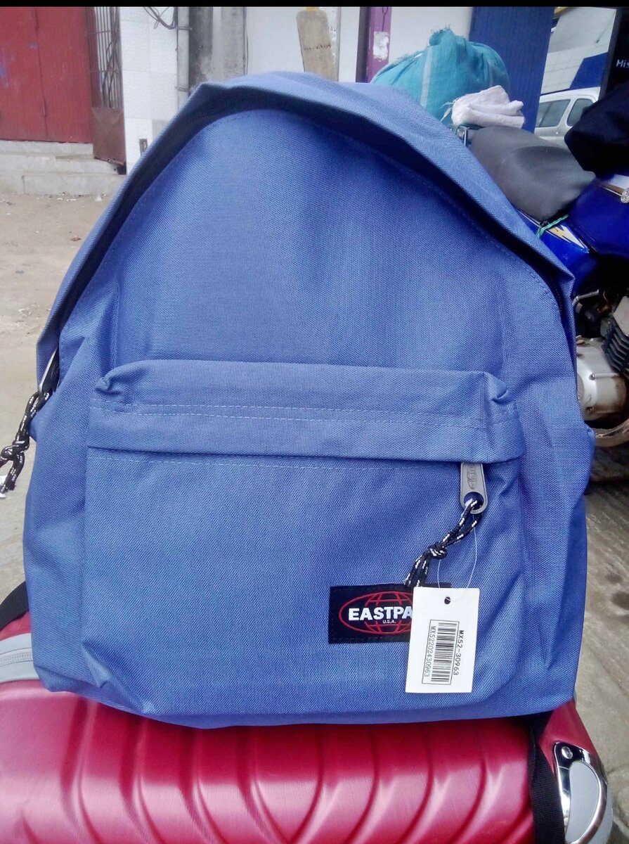 Sac à dos bleu classique