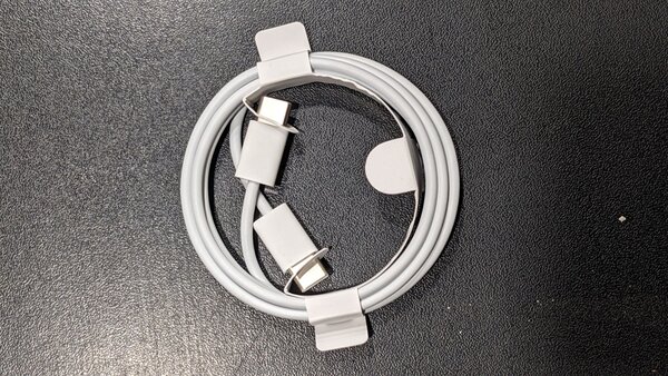 iPhone 16 Pro Max Data Cable 100% original