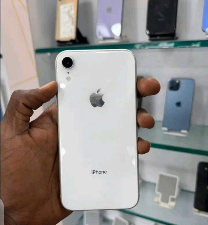 iPhone XR Blanc Débloqué