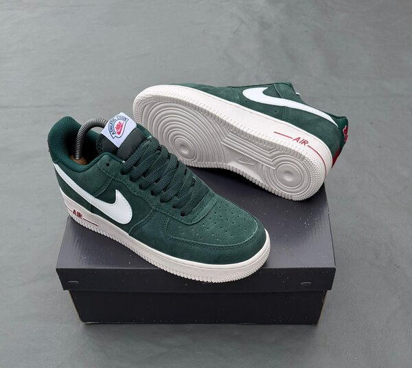 Baskets Nike Air Force 1 Vertes