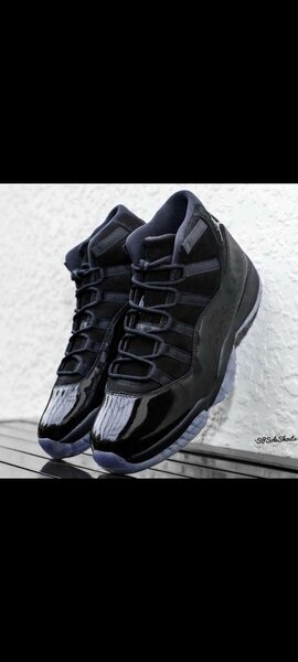 Baskets noires rétro élégantes