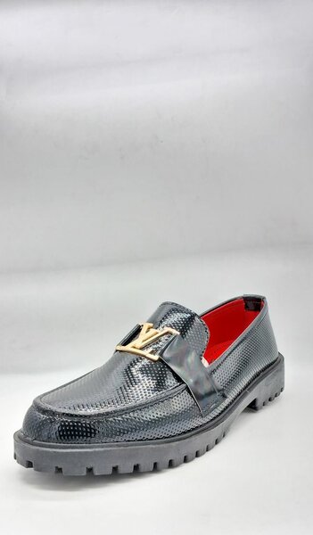 Man's Drees Shoes