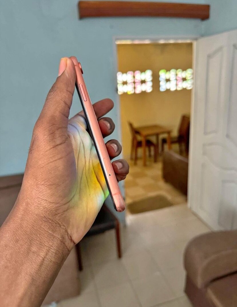 iPhone XR tout est d’origine j’amai démonté