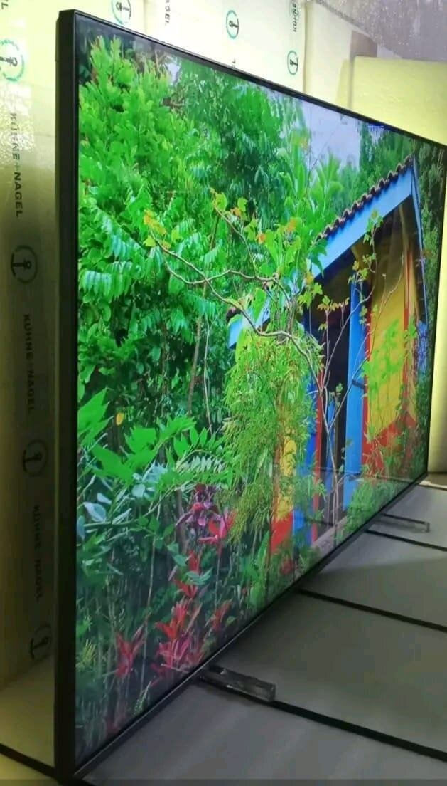 Téléviseur LED 4K Smart