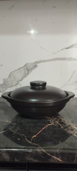 Казан в восточном стиле.