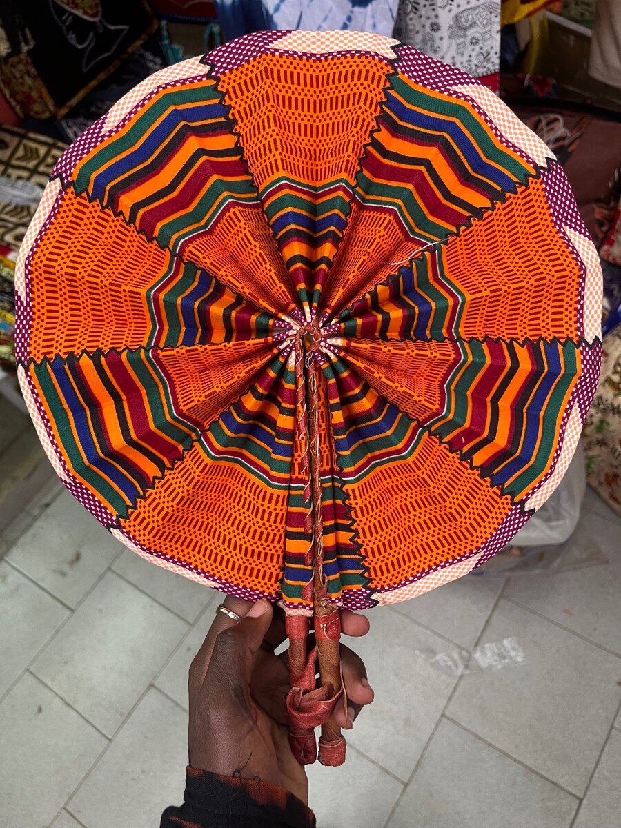 Éventail africain
